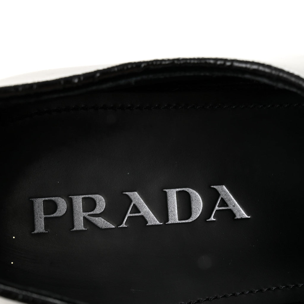 Prada Spazzolato Triangle Mens Derby Loafers 8 Black