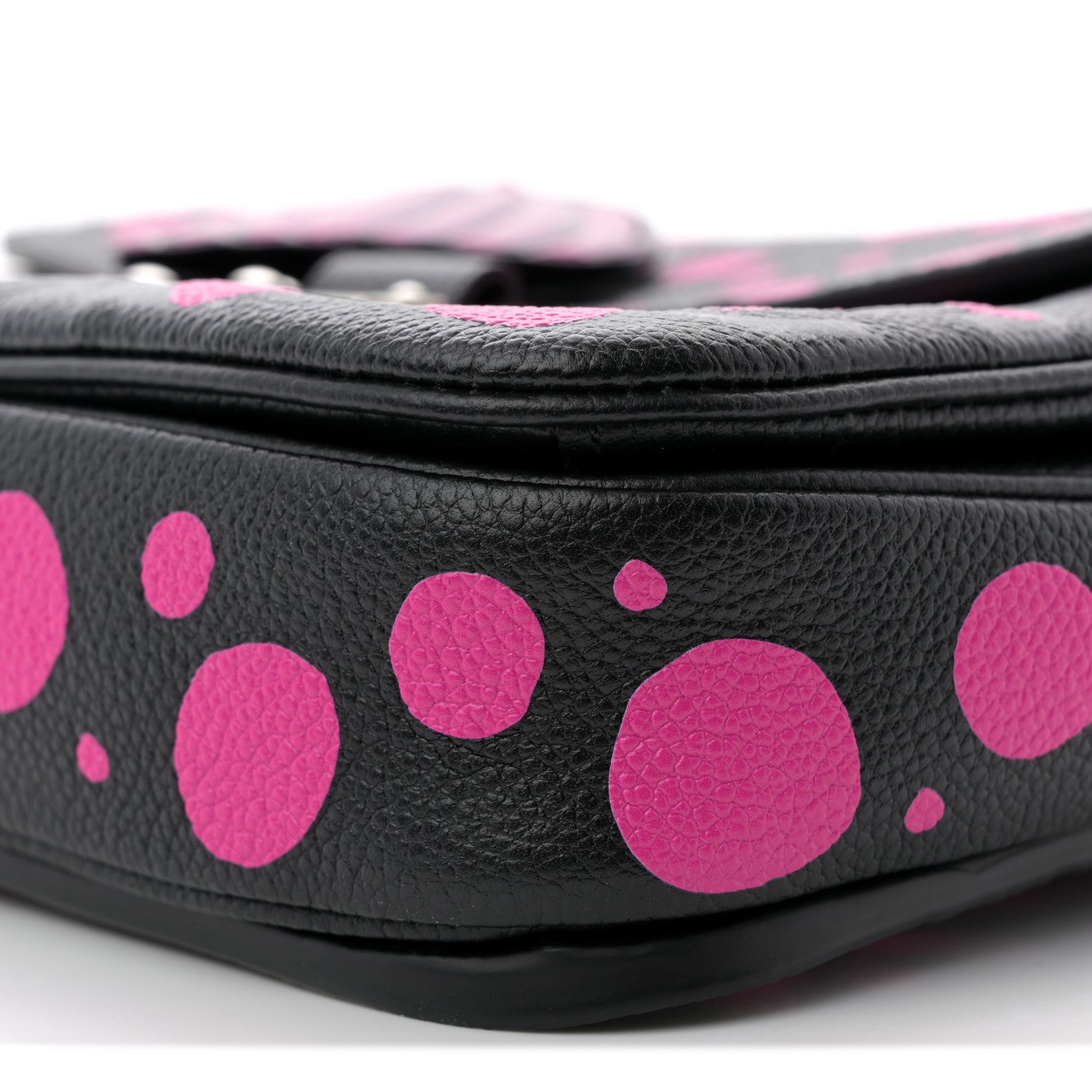 Louis Vuitton LV x YK Empreinte Monogram Giant Pochette Metis Black Fuchsia