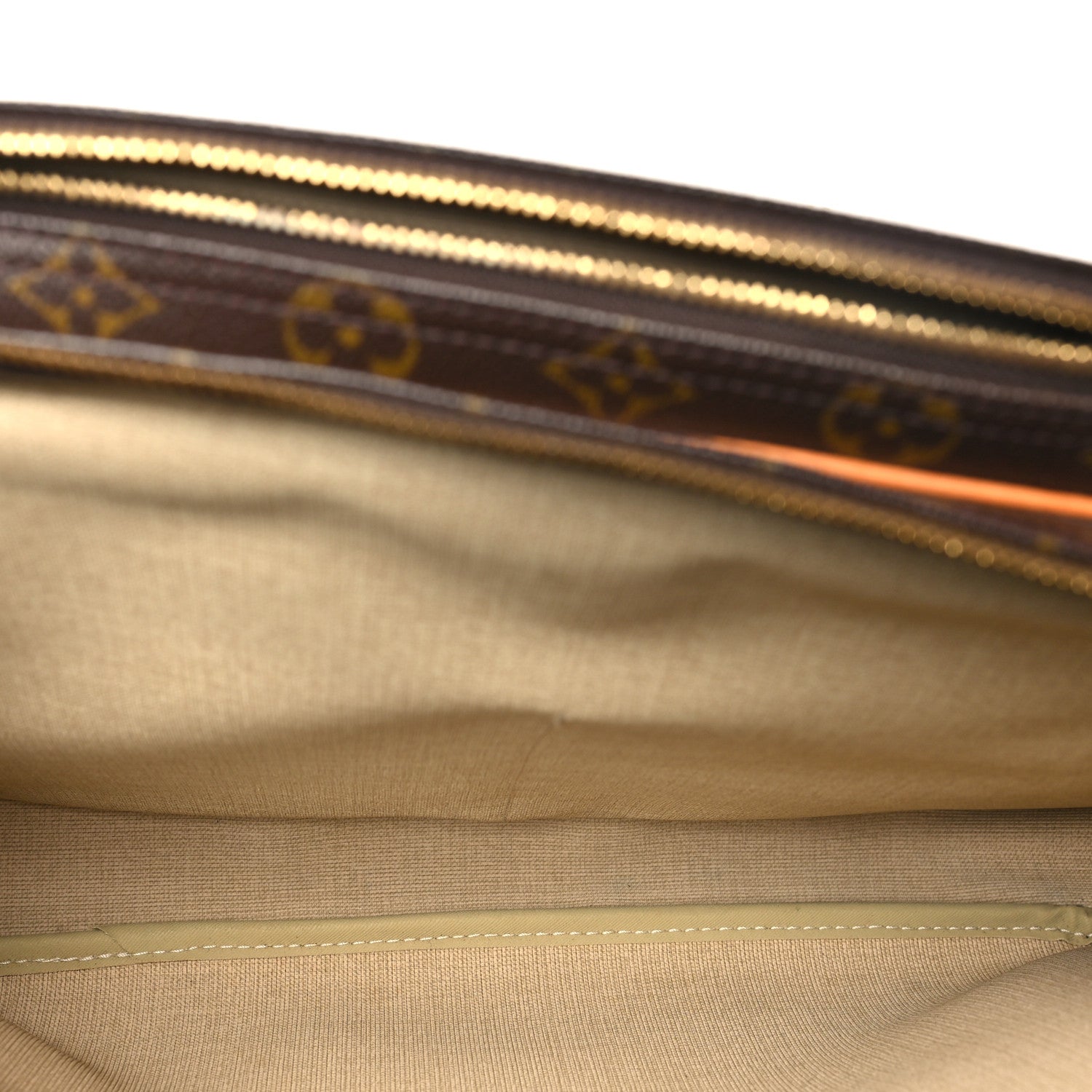 Louis Vuitton Monogram Reporter GM