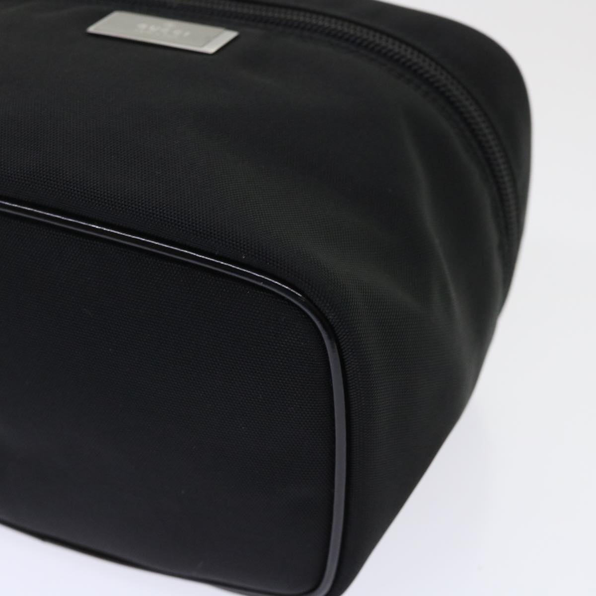GUCCI Vanity Cosmetic Pouch Nylon Black 0390951 001998  ac2023
