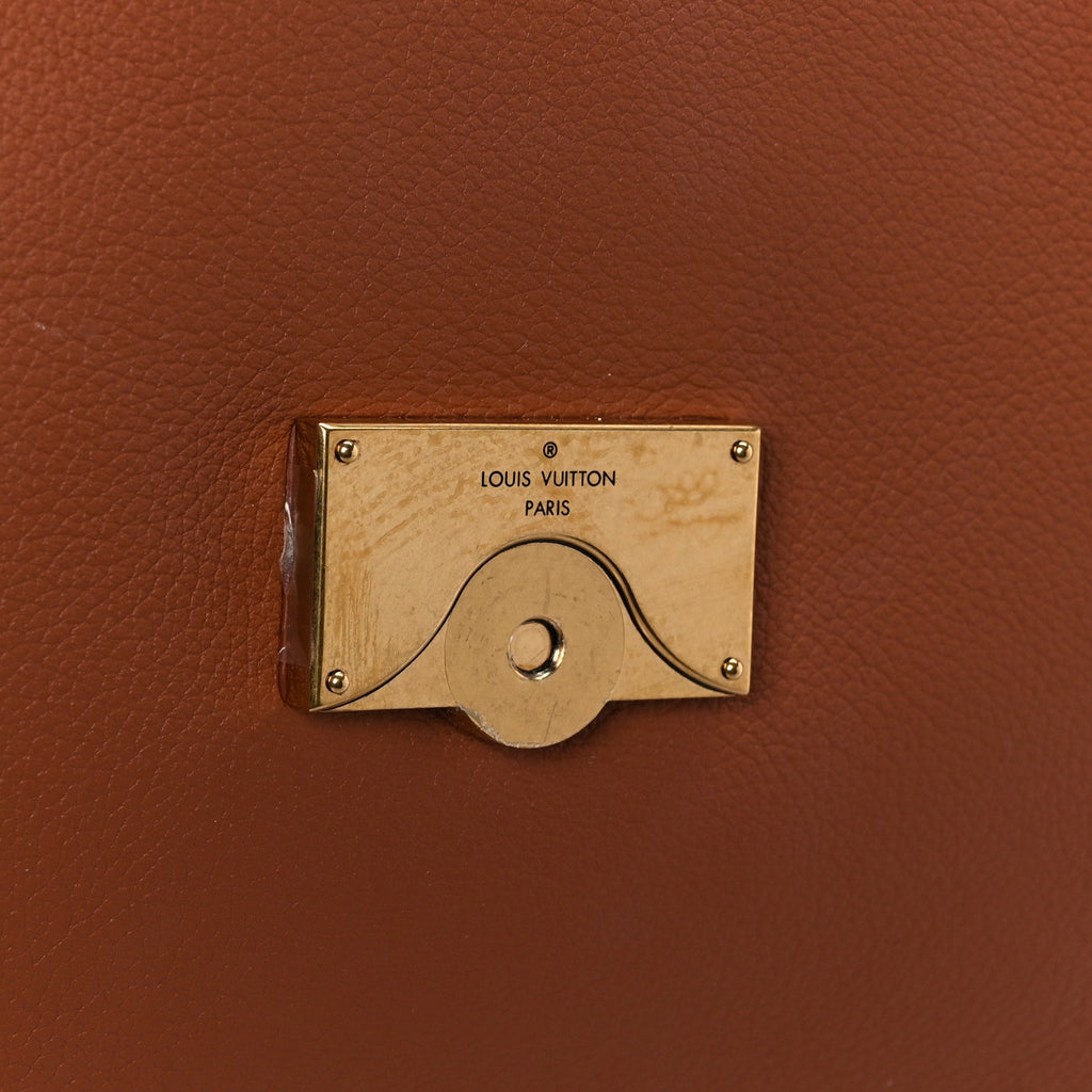 Louis Vuitton Grained Calfskin Low Key Messenger Cognac