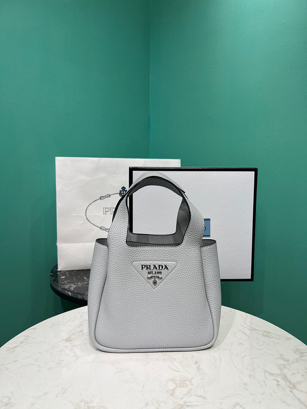 Prada Bags - 4652