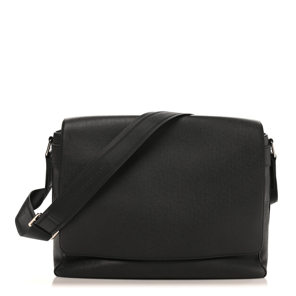 Louis Vuitton Taiga Roman GM Messenger Black