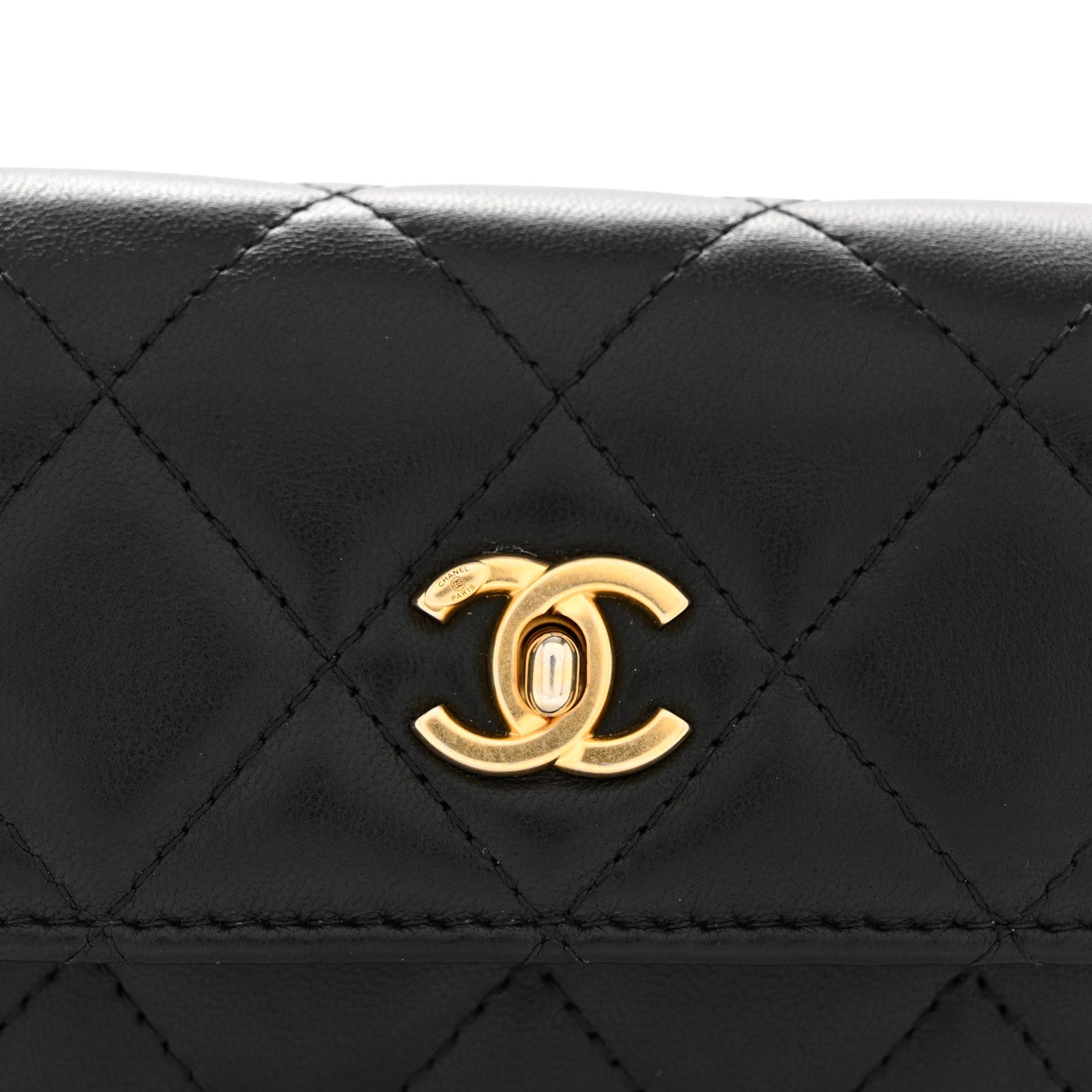 Chanel Lambskin Quilted Pearl Crush Clutch With Chain Black