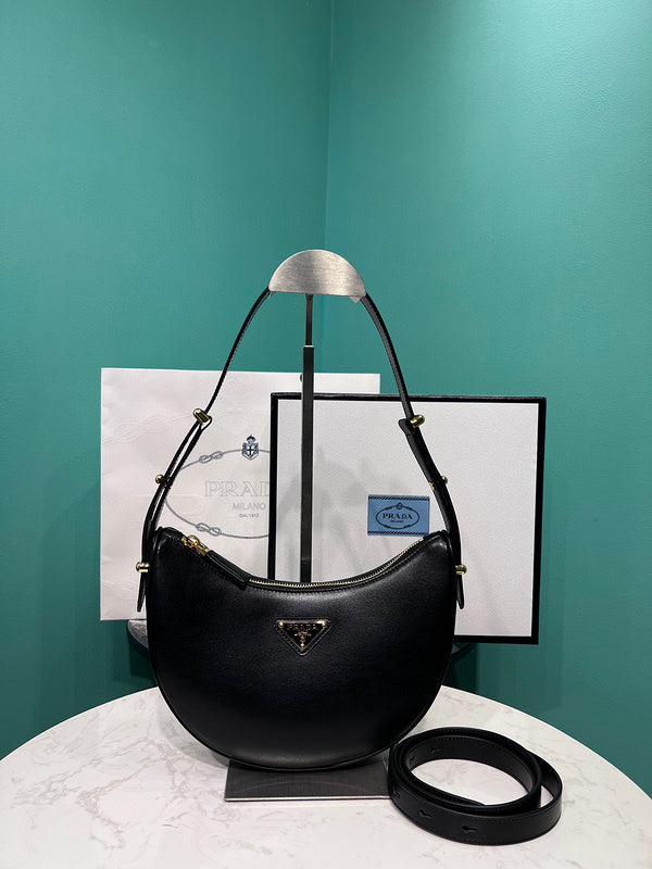 Prada Bags - 1092