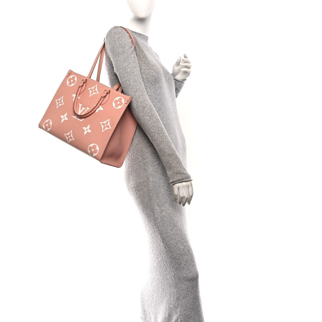 Louis Vuitton Empreinte Monogram Giant Onthego MM Rose Trianon Crème