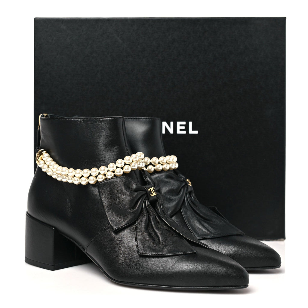 Lambskin Pearl Bow Short Boots 37.5 Black