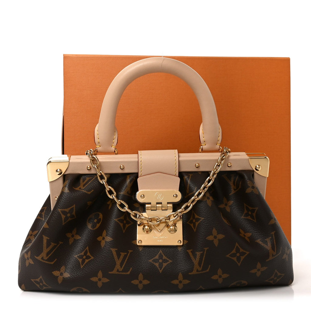 Louis Vuitton Monogram Clutch