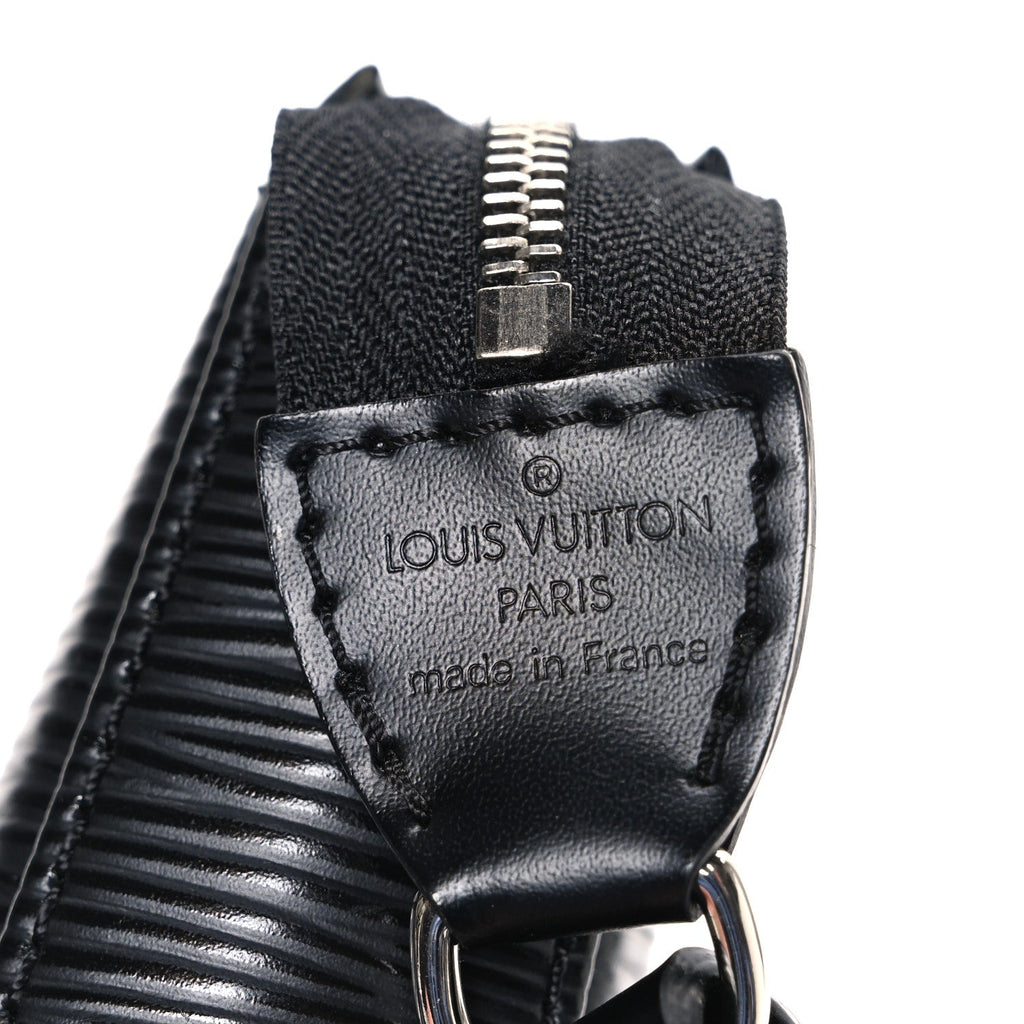 Louis Vuitton Epi Pochette Accessories NM Black