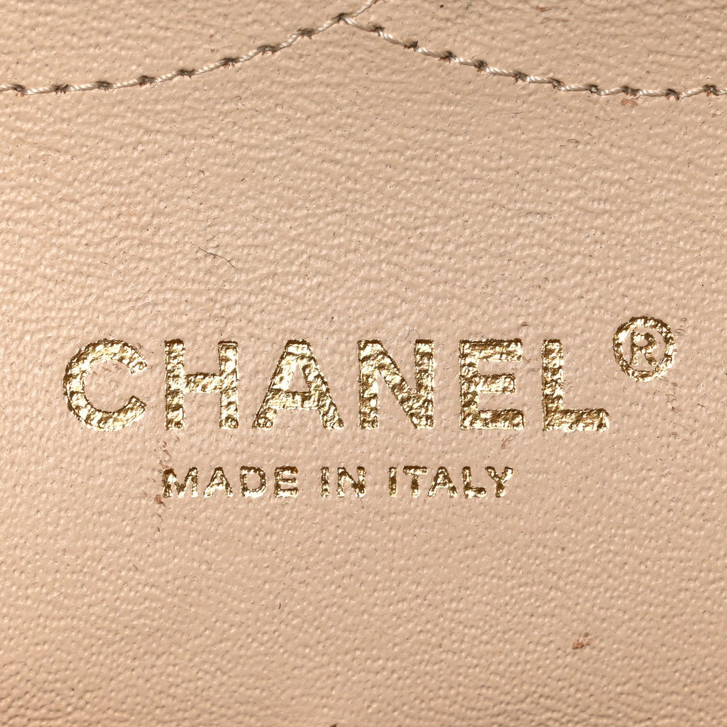 Chanel Caviar Quilted Jumbo Double Flap Beige Clair