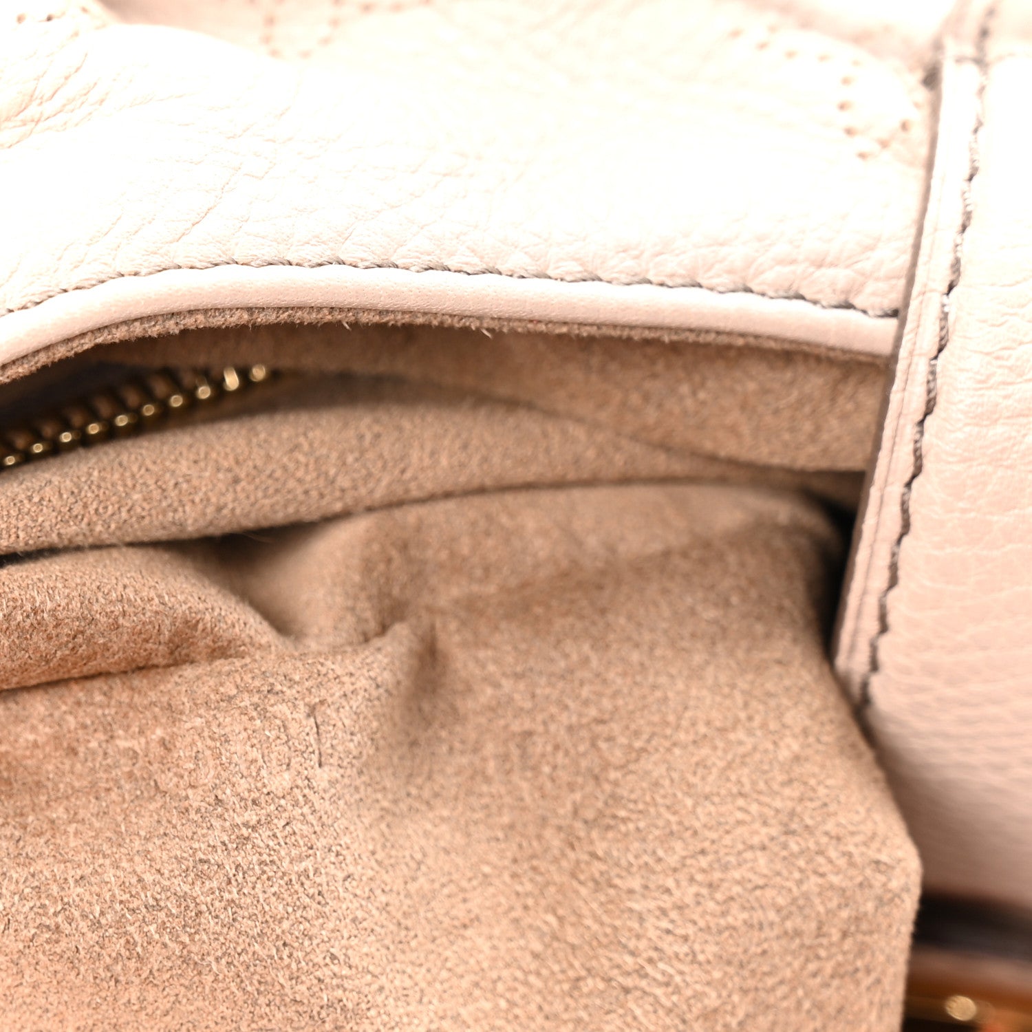 Louis Vuitton Mahina XL Coquille