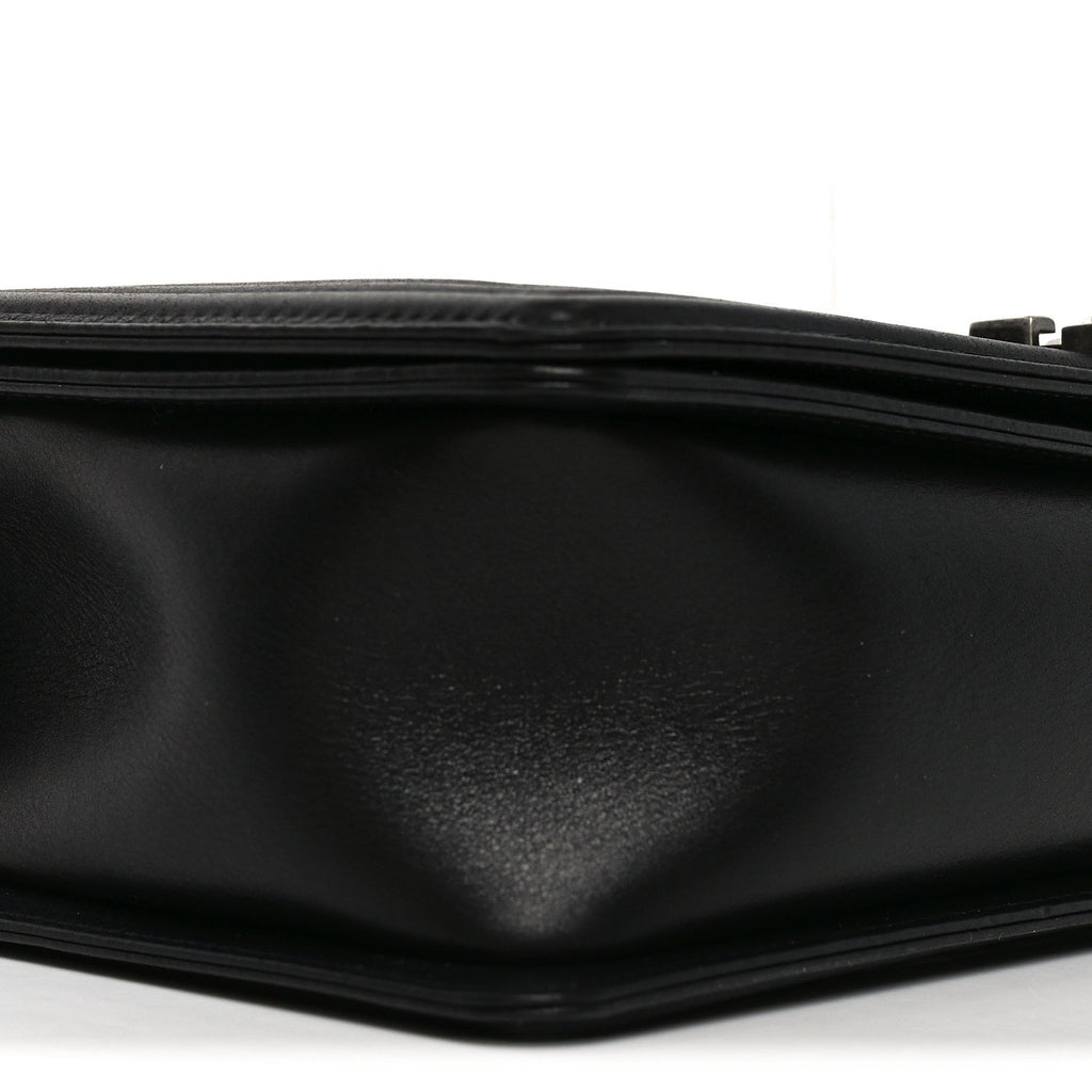 Chanel Calfskin Quilted New Medium Boy Flap Black