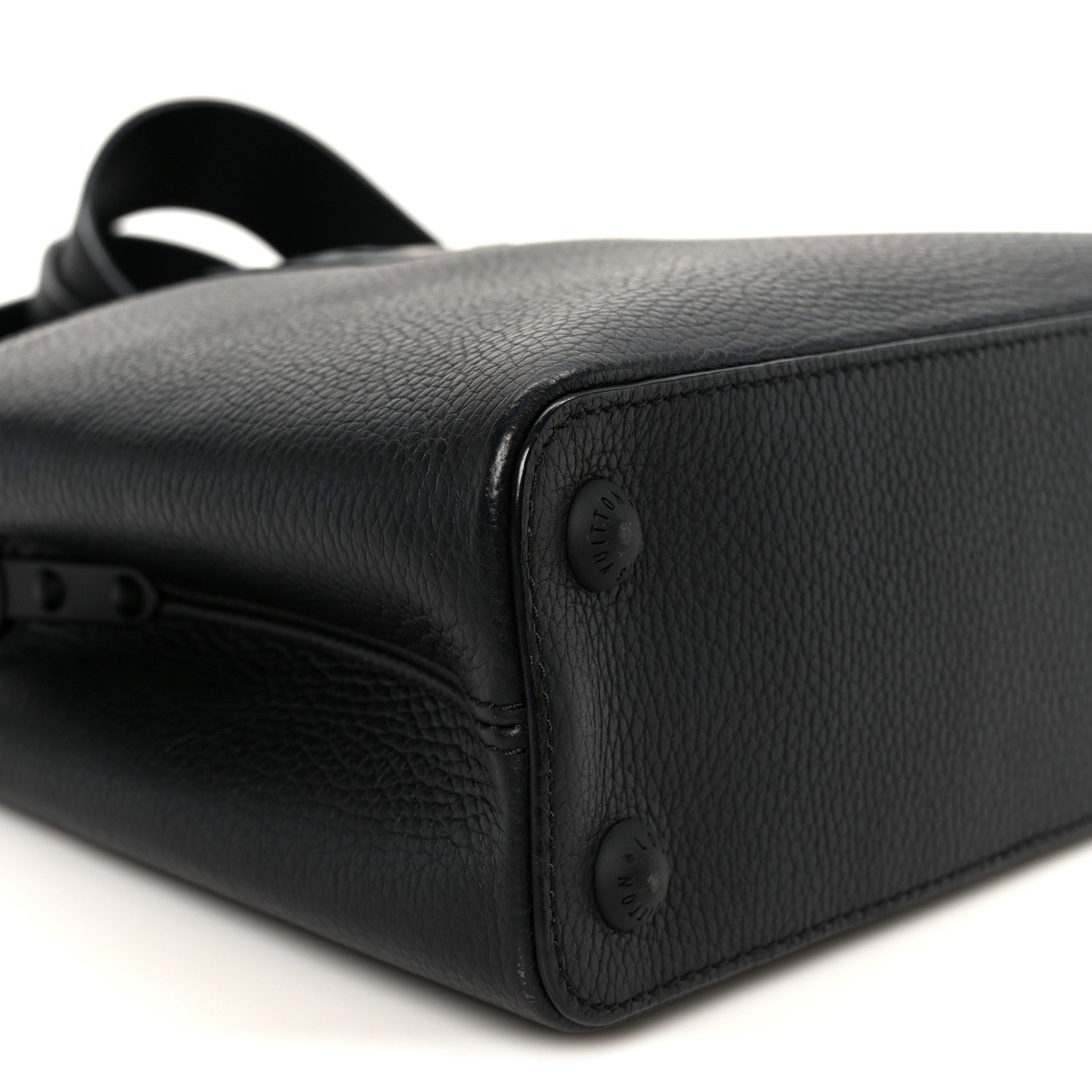 Louis Vuitton Taurillon Capucines BB Matte Black