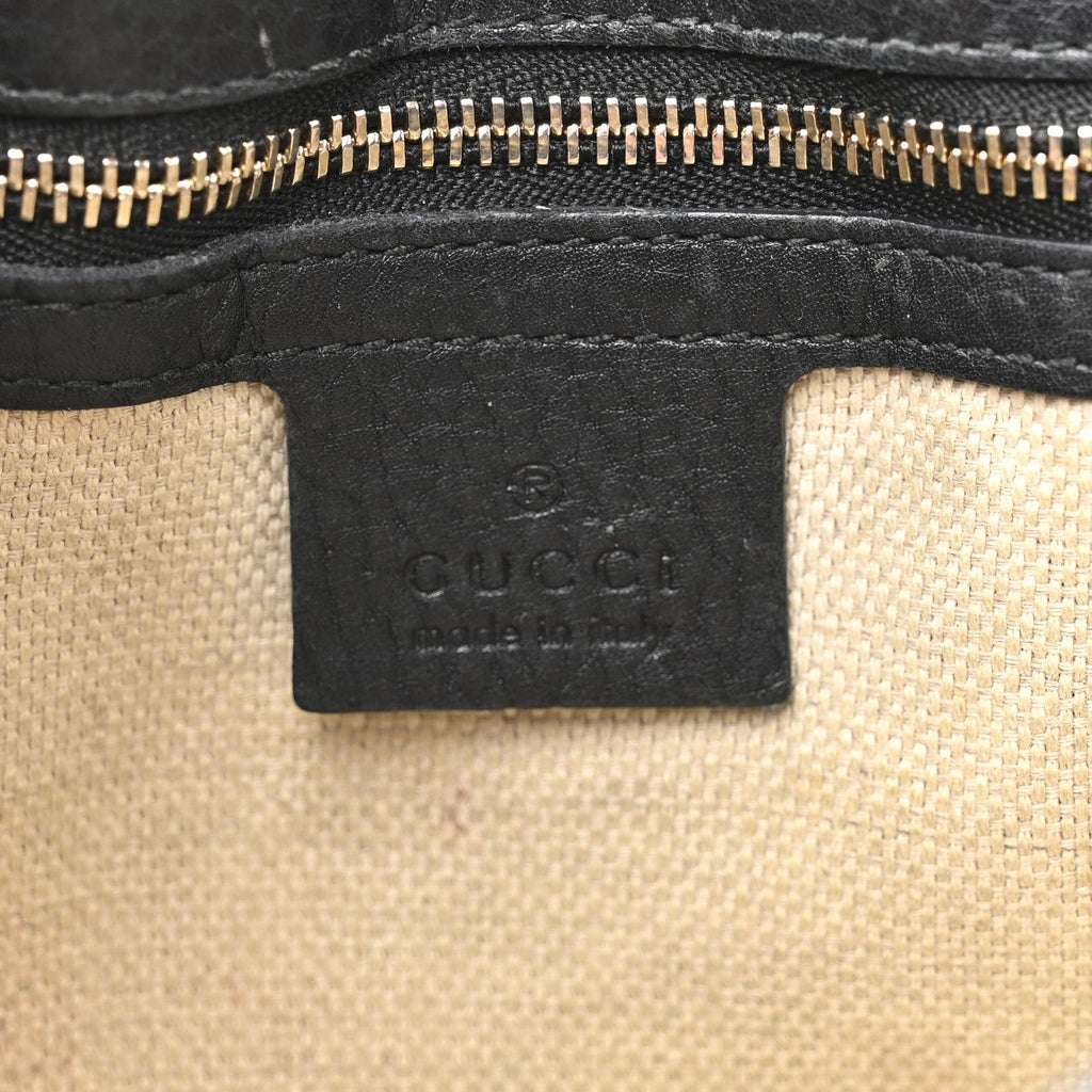 Gucci Pebbled Calfskin Medium Soho Flap Crossbody Black