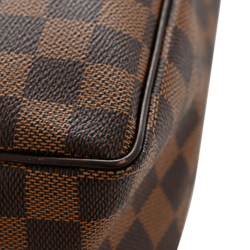 Louis Vuitton Damier Ebene Toiletry Bag 25