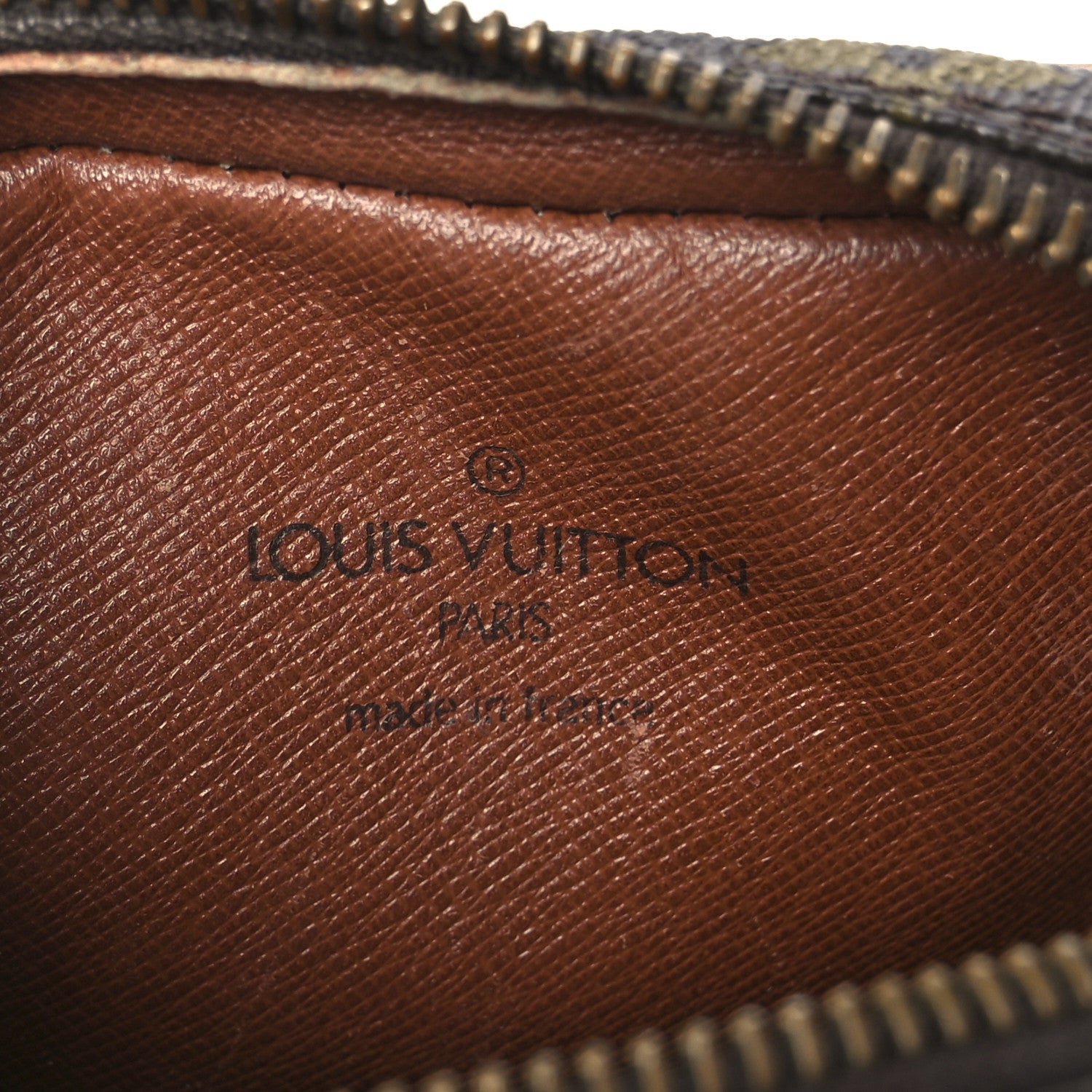 Louis Vuitton Monogram Danube 15