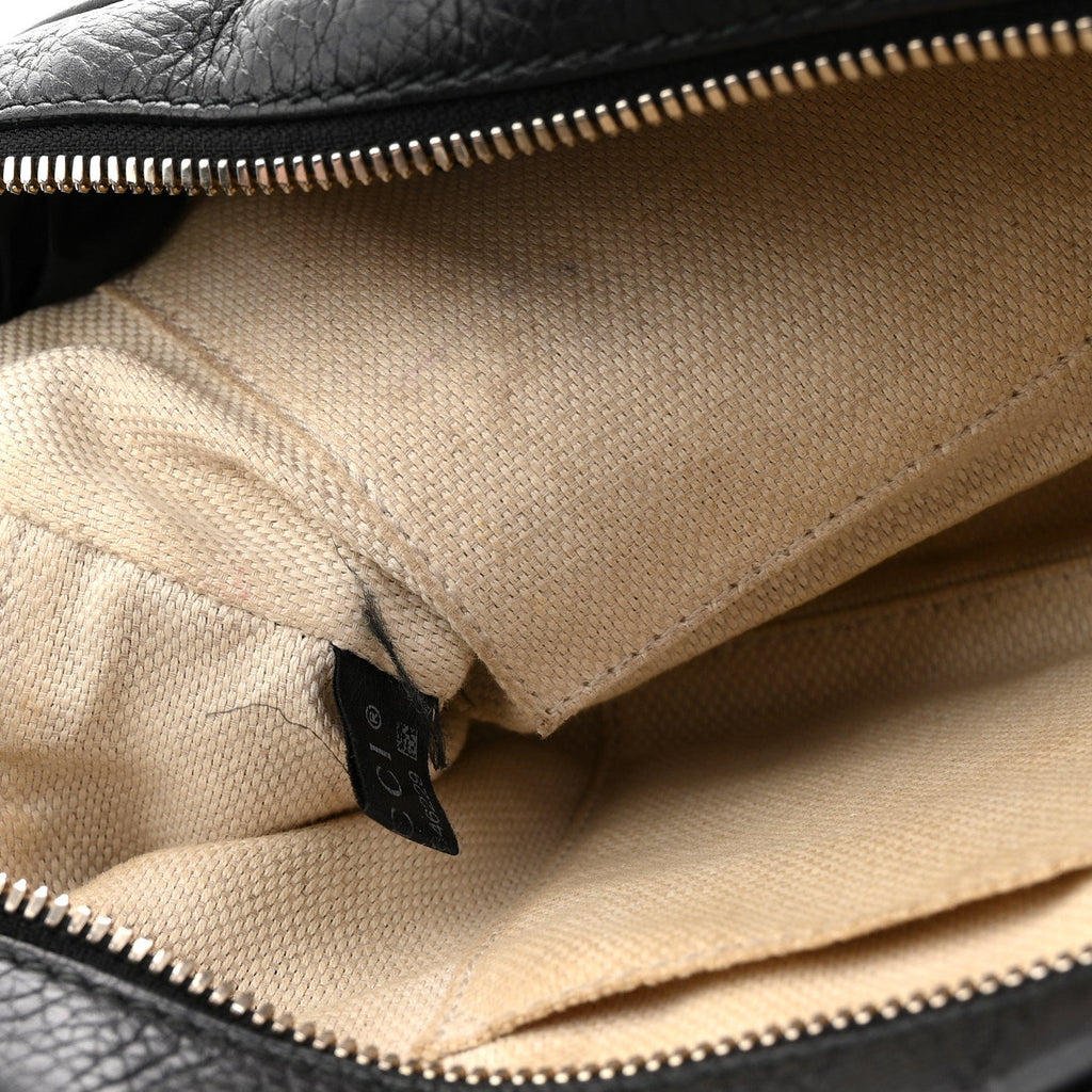 Gucci Pebbled Calfskin Small Soho Disco Bag Black