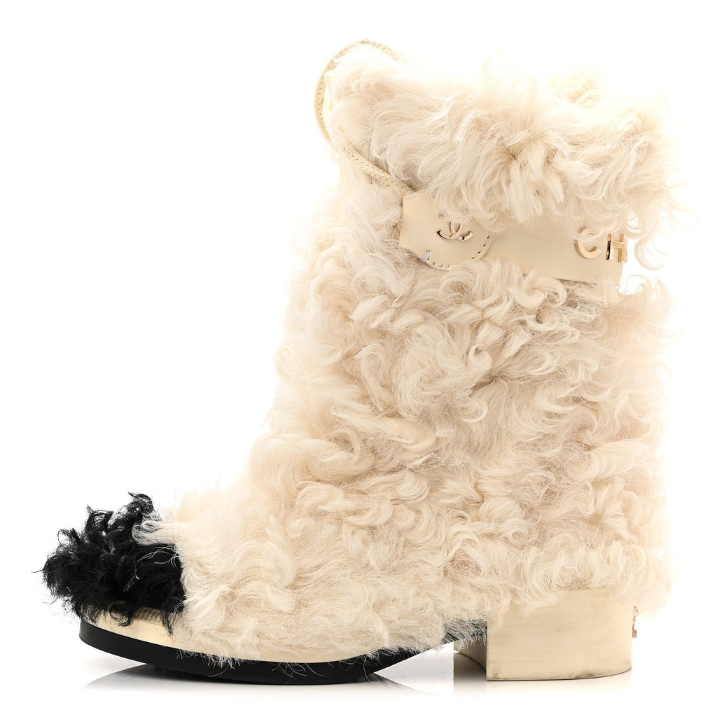 Chanel Shearling Sheepskin High Boots 37.5 Ivory Black