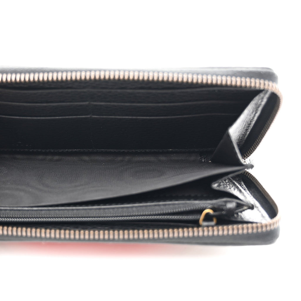 Gucci Pebbled Calfskin Blind For Love Zip Around Wallet Black