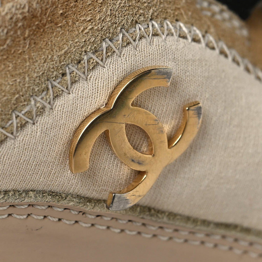 Chanel Velvet Calfskin Mixed Fibers CC Sneakers 37 Beige