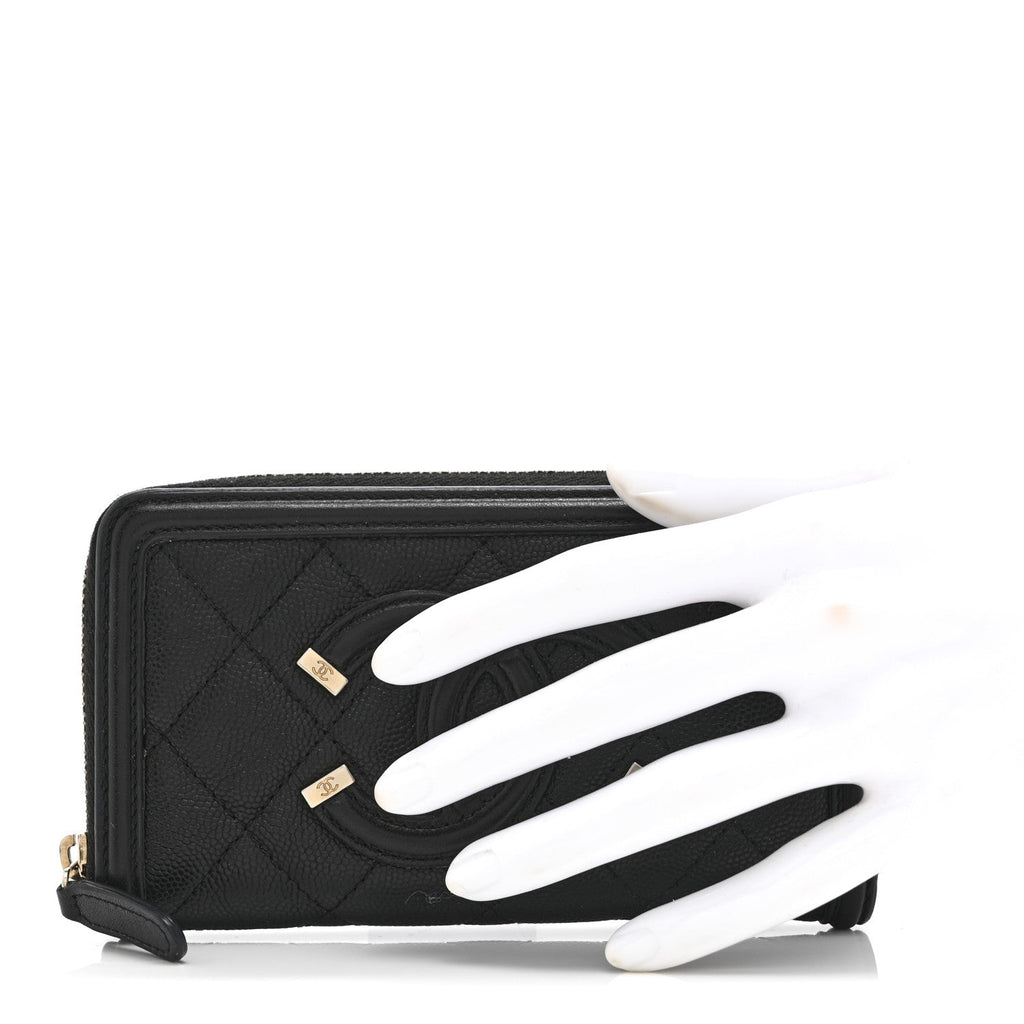 Caviar Quilted Medium Filigree Zip Around Wallet Black