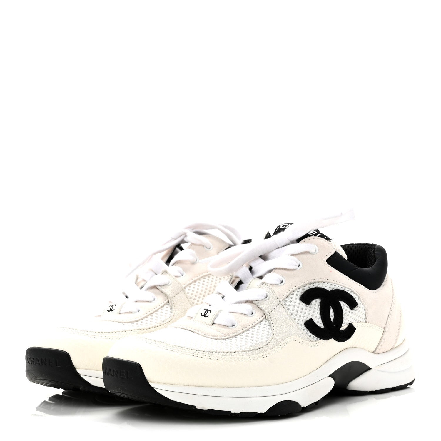 Mesh Suede Calfskin Grained Calfskin Womens CC Sneakers 38.5 White Black