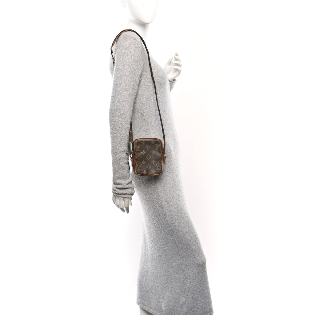 Louis Vuitton Monogram Danube 15