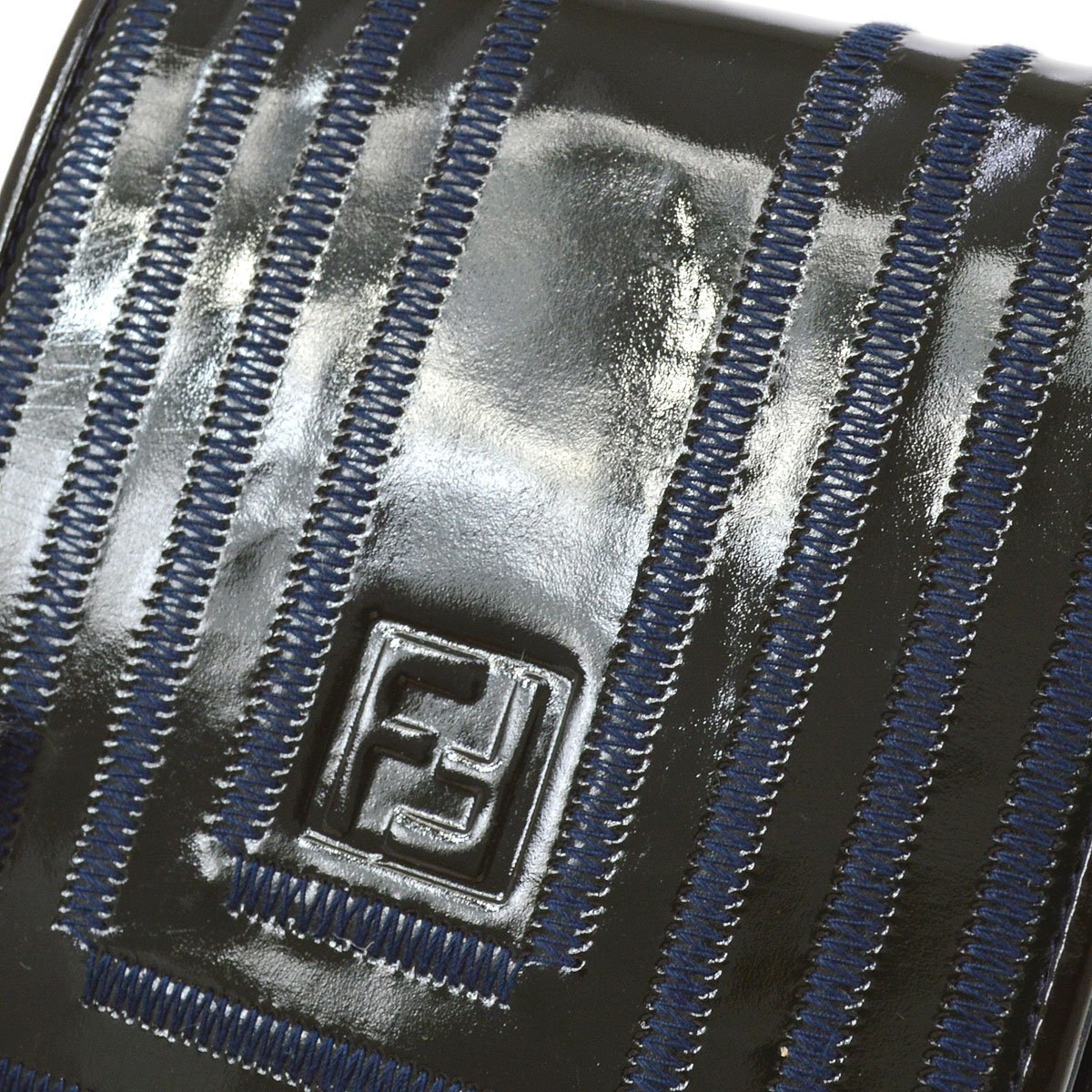 FENDI 70s Shoulder Bag 05596