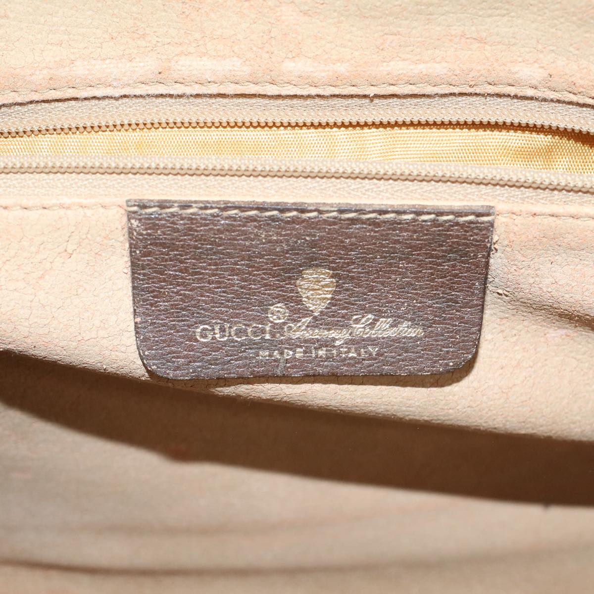 GUCCI GG Canvas Clutch Bag PVC Leather Beige 97.01.037  ar9696B
