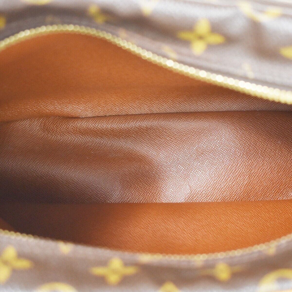 Louis Vuitton Nile Crossbody Shoulder