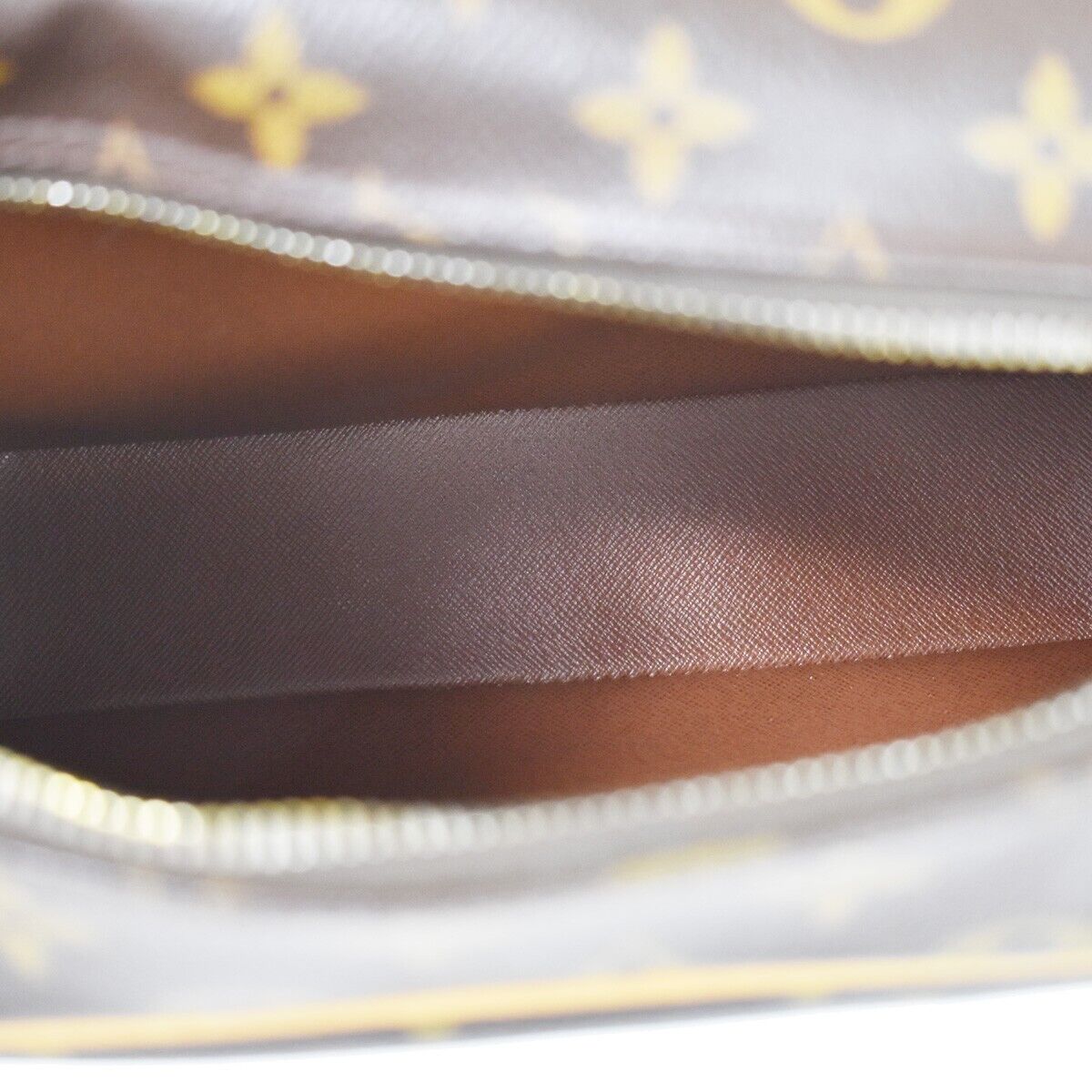 Louis Vuitton Nile Crossbody Shoulder