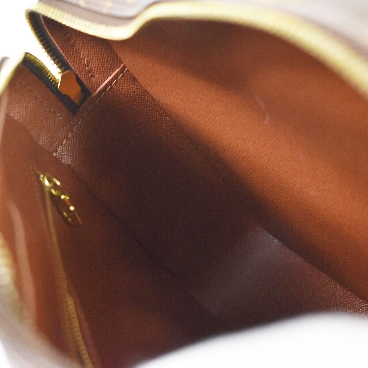 Louis Vuitton Nile Crossbody Shoulder