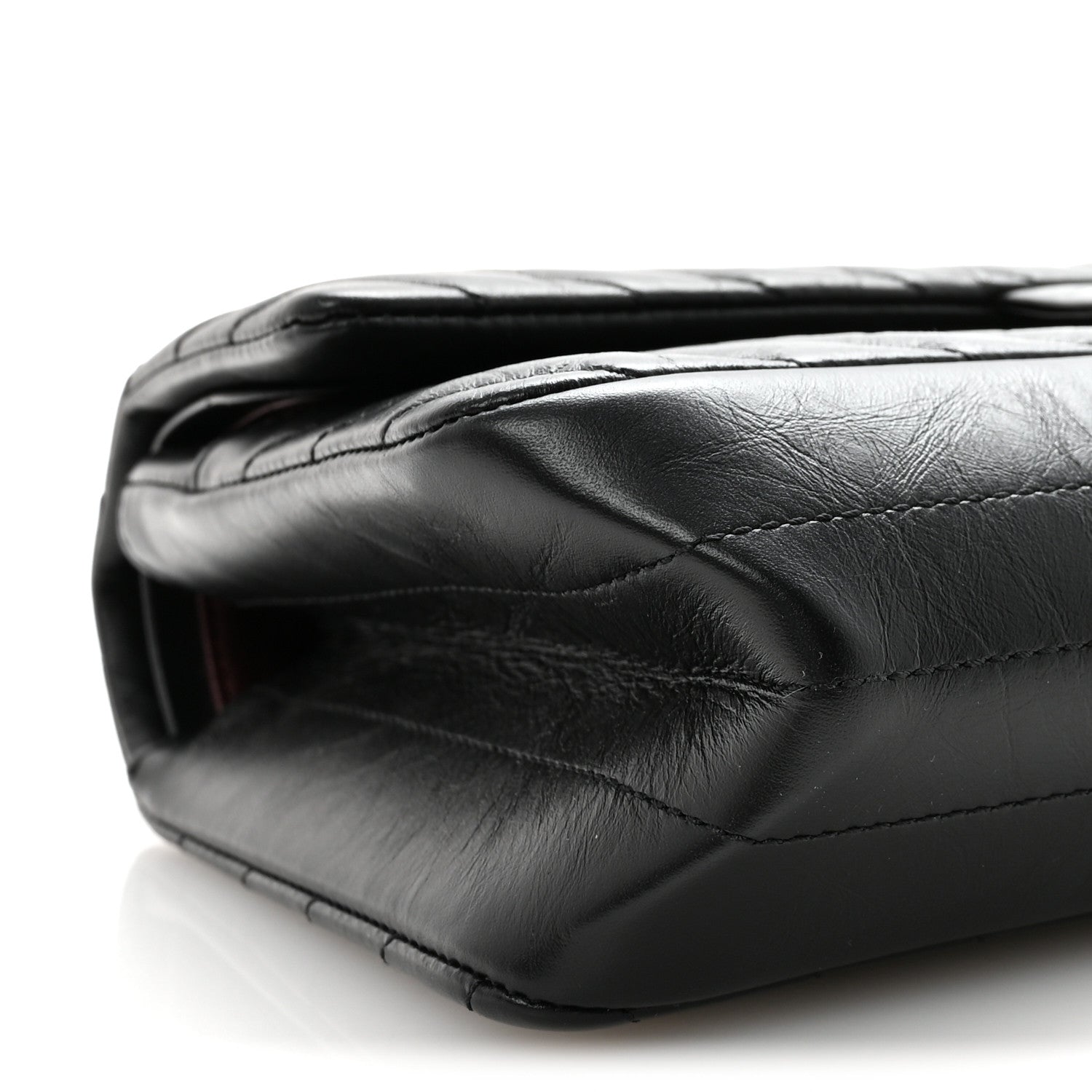 Chanel Aged Calfskin Chevron Quilted 2.55 Reissue 225 Flap So Black