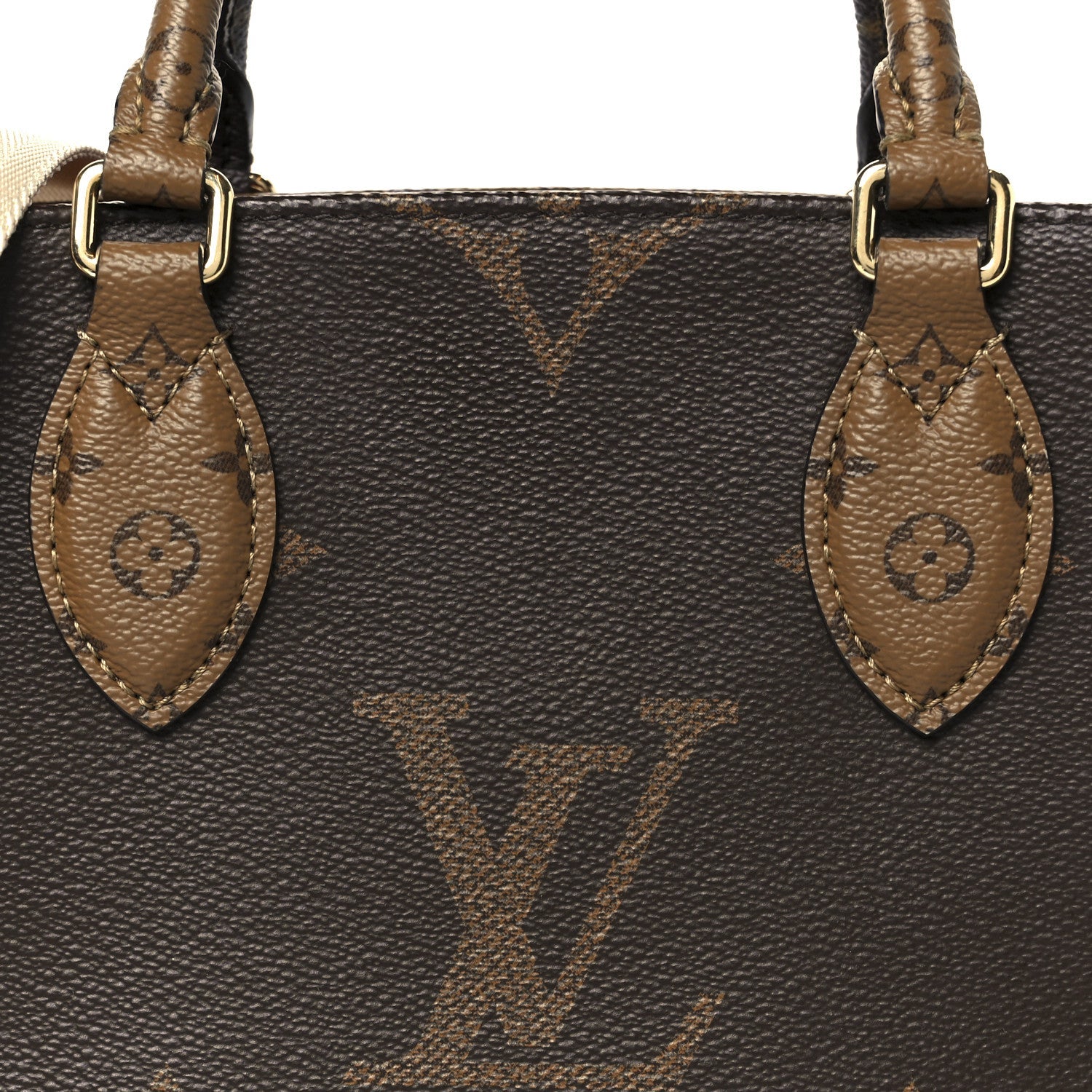 Louis Vuitton Reverse Monogram Giant Onthego PM