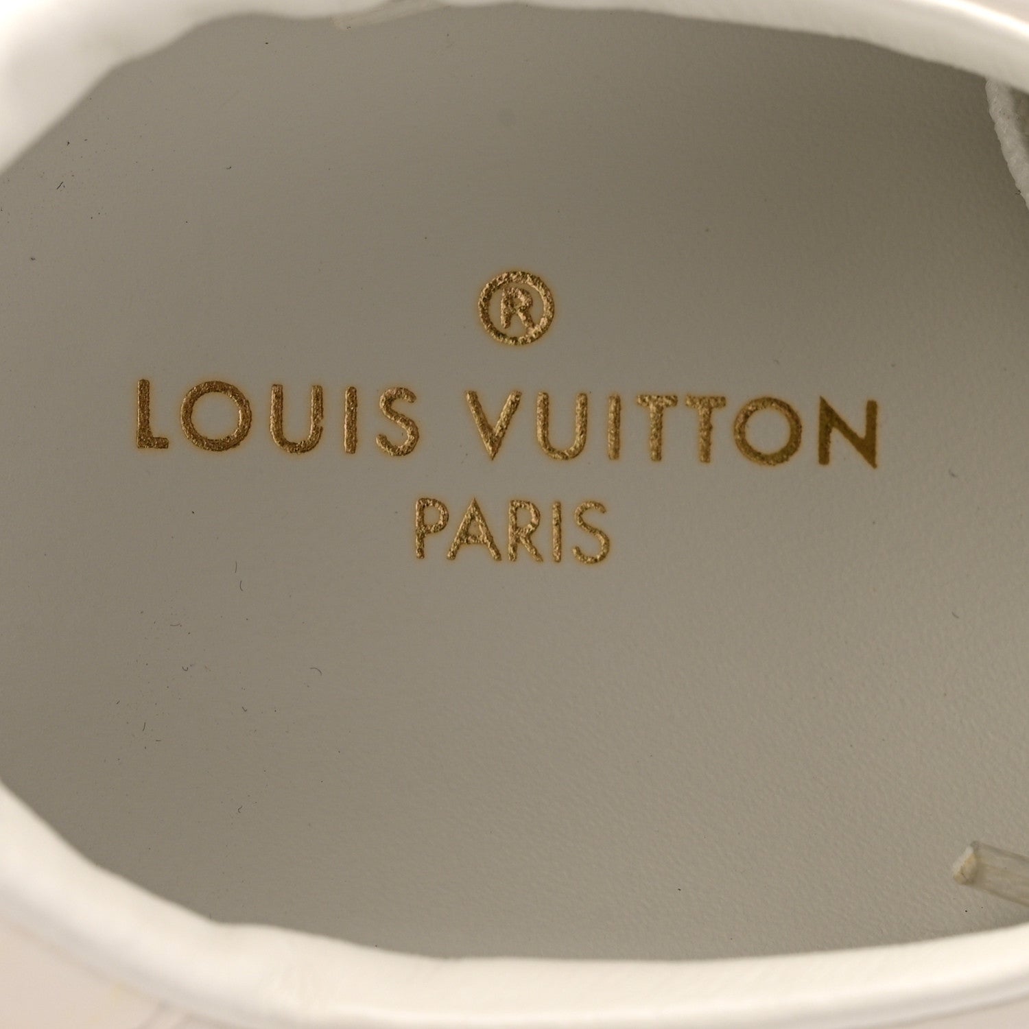 Louis Vuitton Calfskin Frontrow Sneakers 40 White