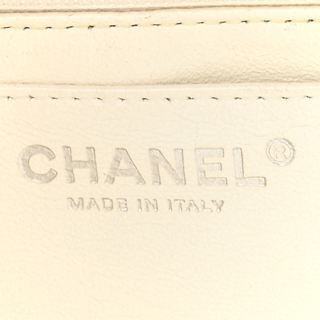 Chanel Caviar Quilted Jumbo Single Flap White
