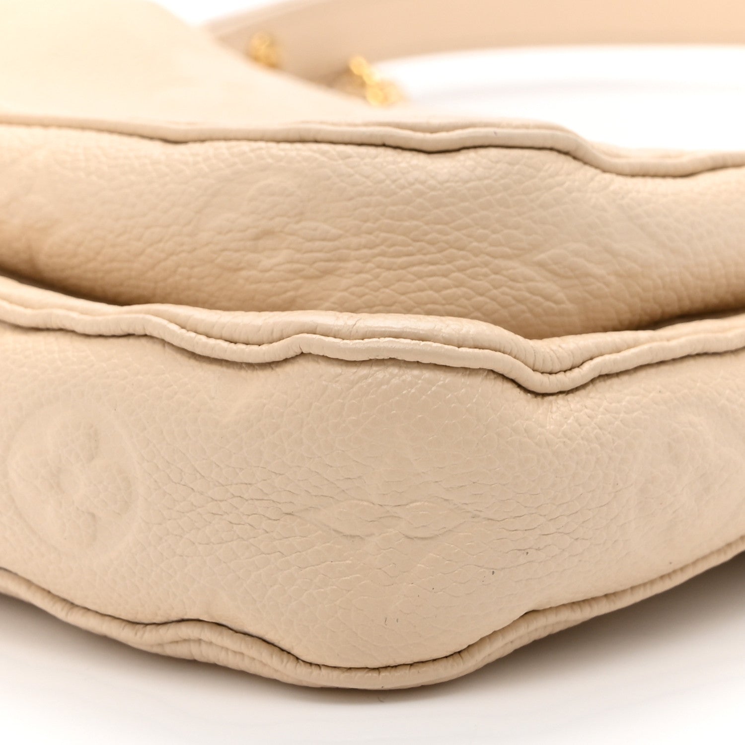 Louis Vuitton Empreinte Monogram Giant Multi Pochette Accessories  Cream