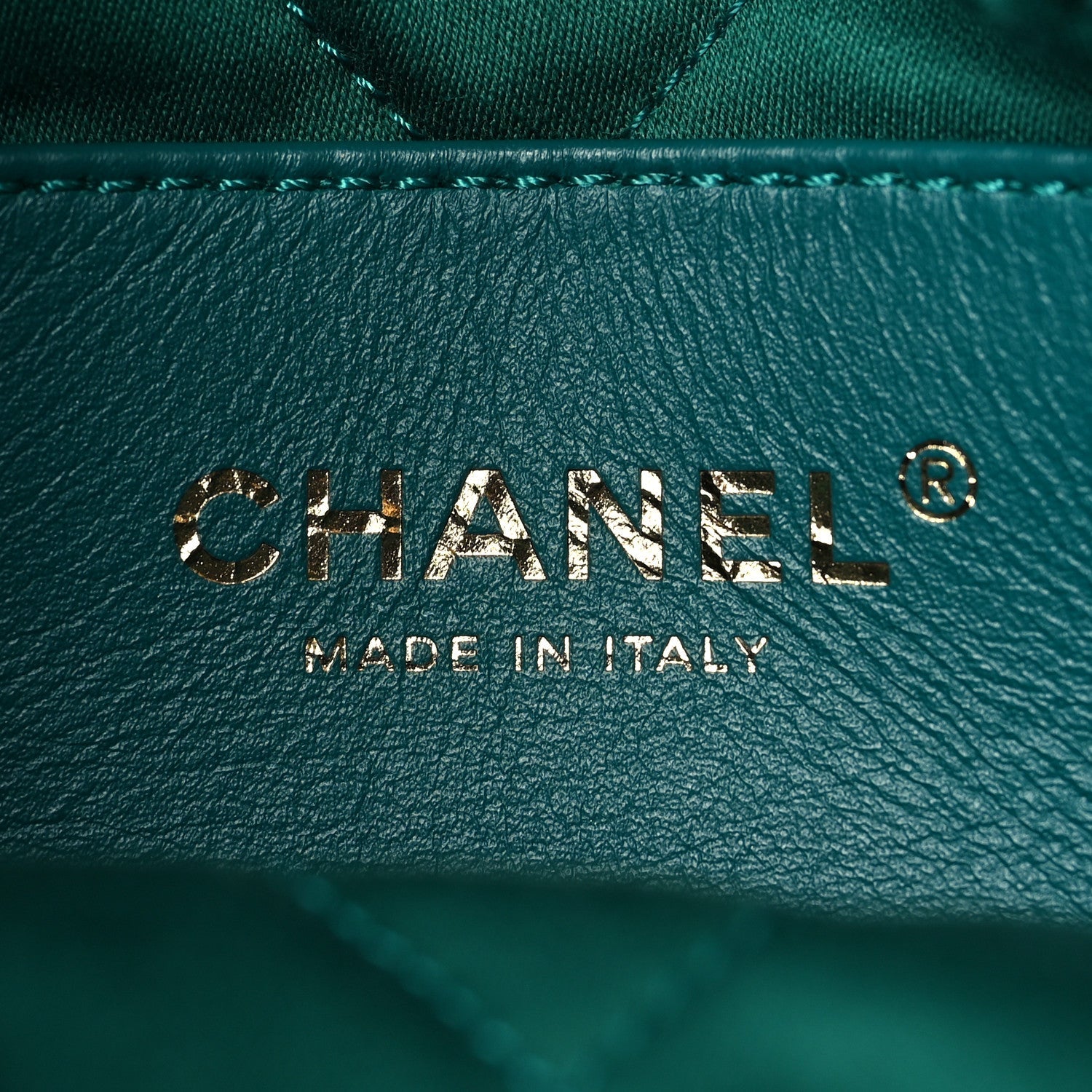 Chanel Shiny Calfskin Quilted Mini Chanel 22 Green
