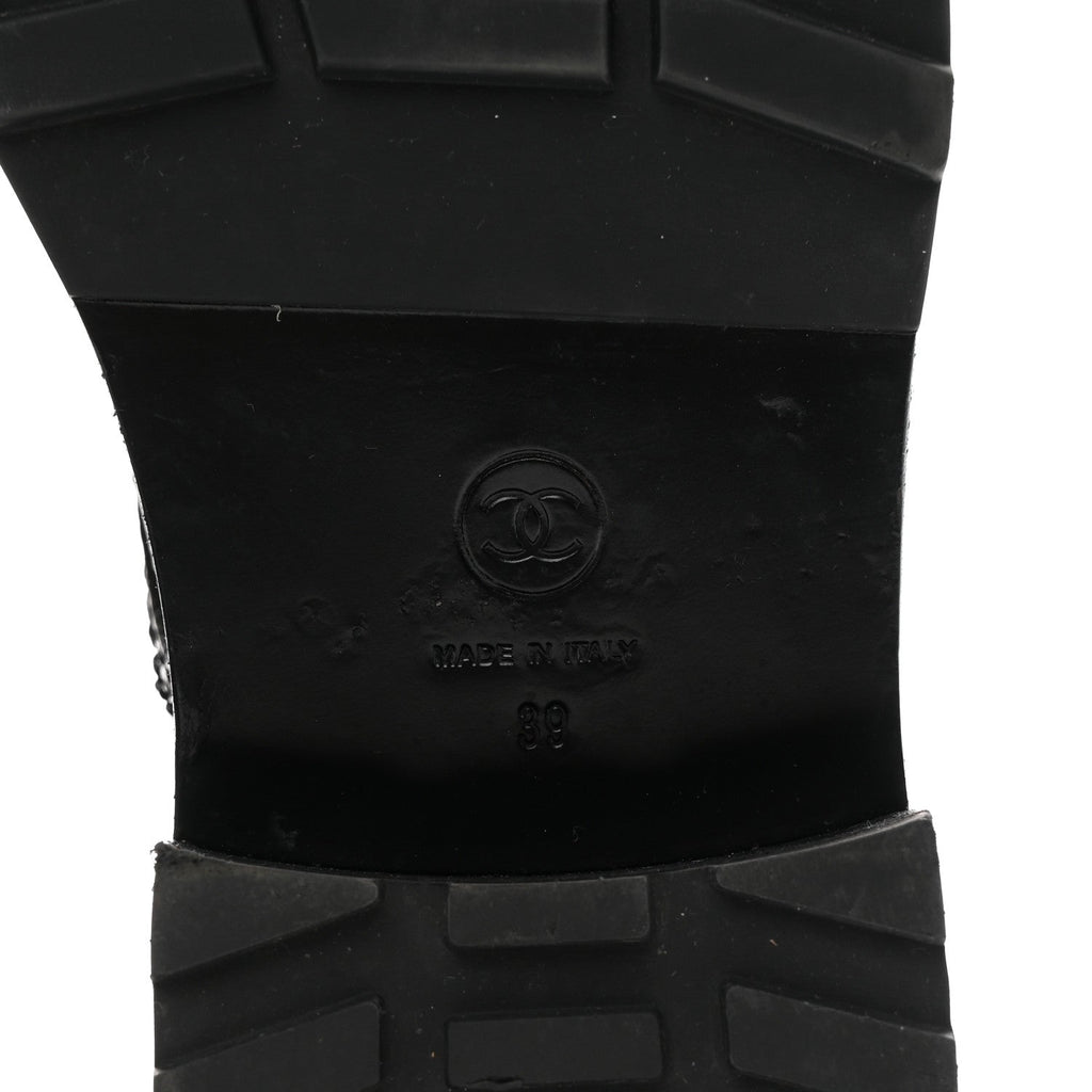 Chanel Shiny Calfskin Velvet Pearl Combat Short Boots 39 Black