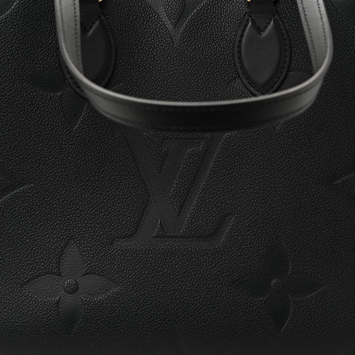 Louis Vuitton Empreinte Monogram Giant Onthego MM Black