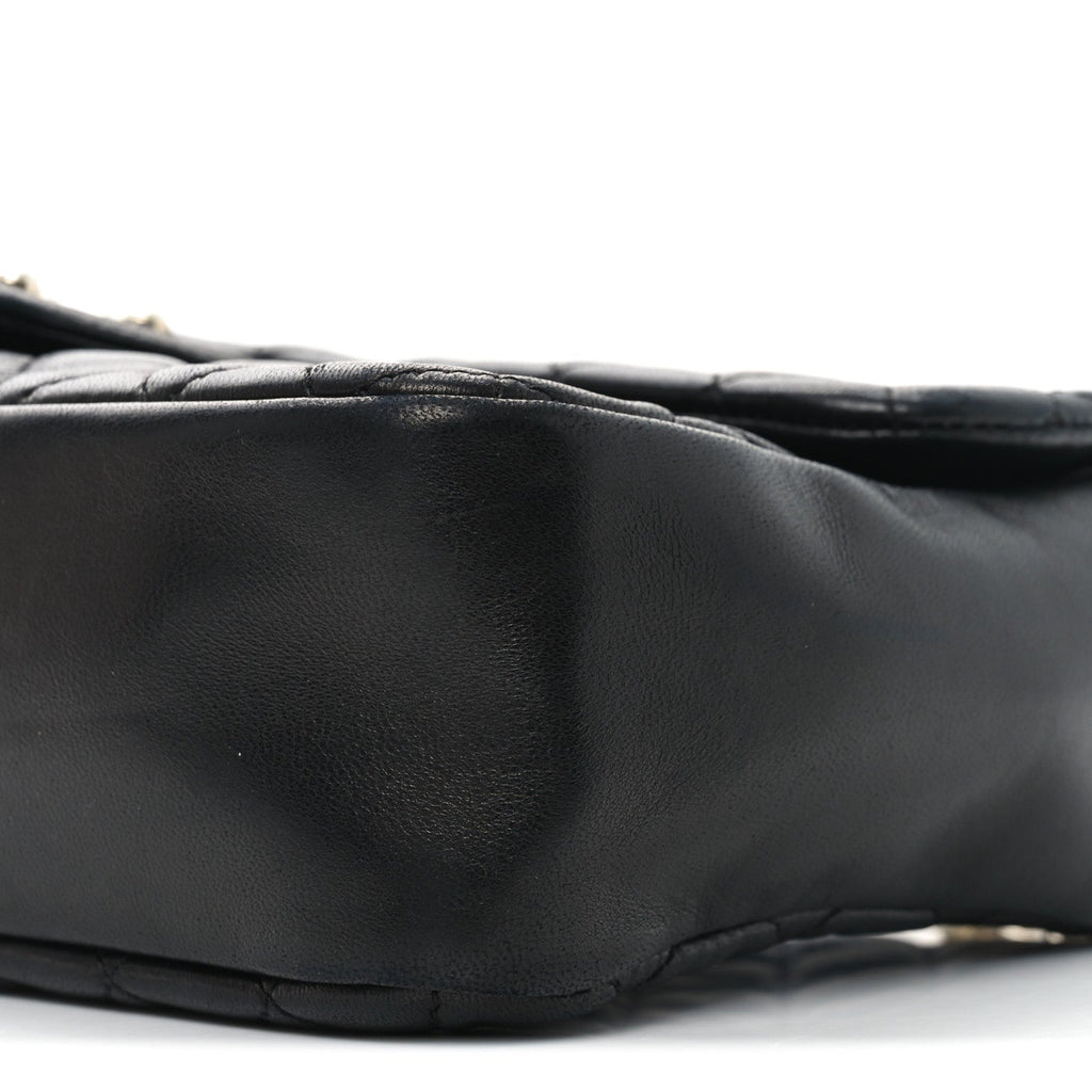 Chanel Lambskin Quilted Medium Westminster Pearl Flap Black