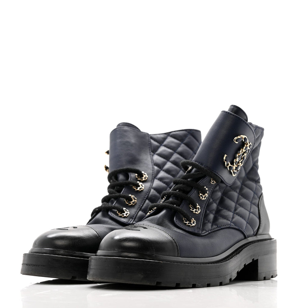 Chanel Shiny Lambskin Quilted Lace Up Combat Boots 36.5 Navy Black