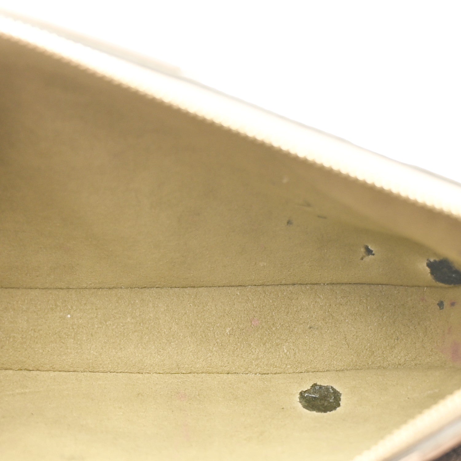 Louis Vuitton Empreinte Monogram Giant Multi Pochette Accessories Khaki Creme