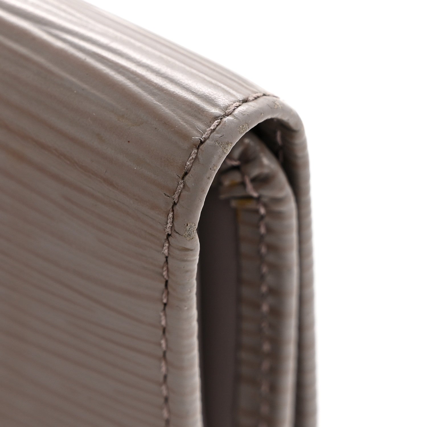 Louis Vuitton Epi Porte Tresor International Wallet LILAC