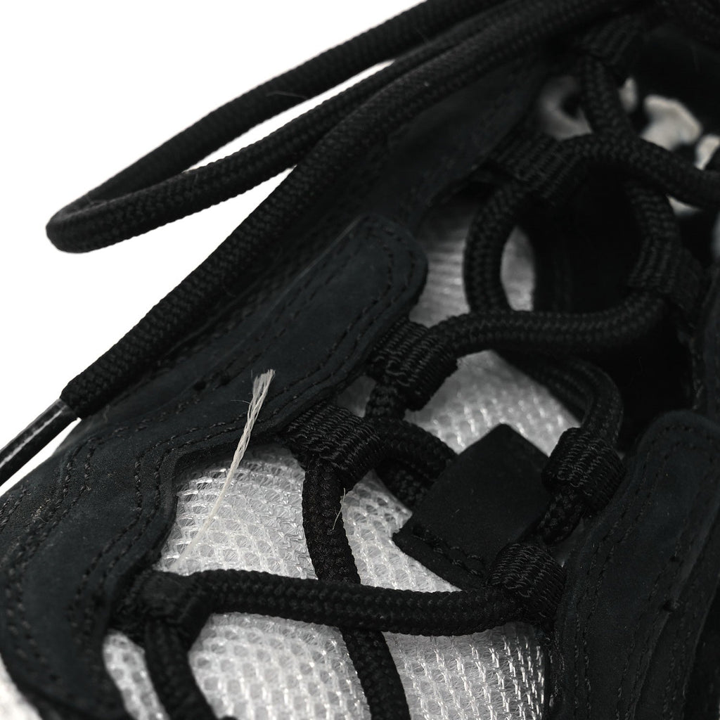 Gucci Technical Knit Fabric Suede Calfskin Womens Gucci Run Sneakers 38 Black White