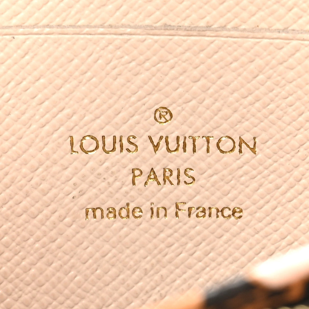 Louis Vuitton Monogram Giant Wild At Heart Zippy Coin Purse Creme