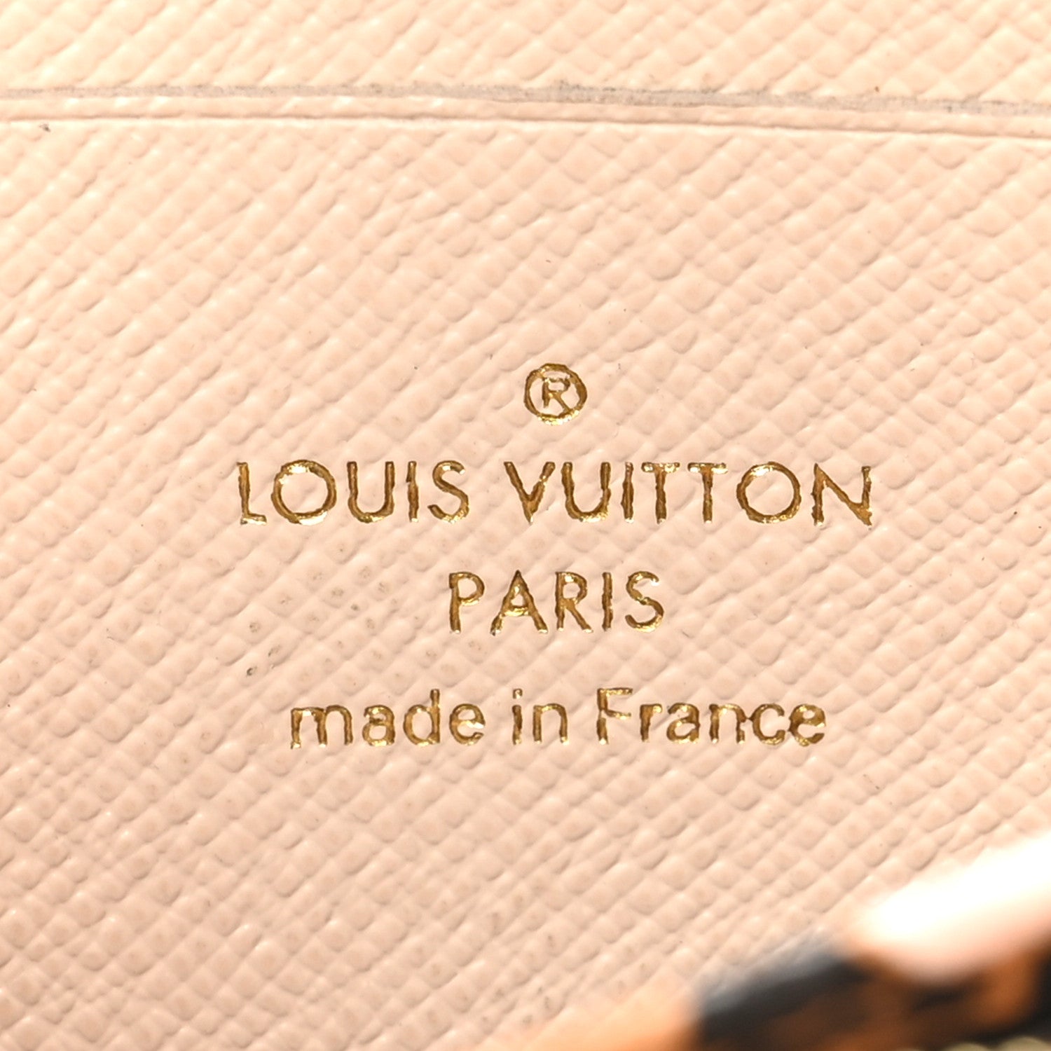 Louis Vuitton Monogram Giant Wild At Heart Zippy Coin Purse Creme