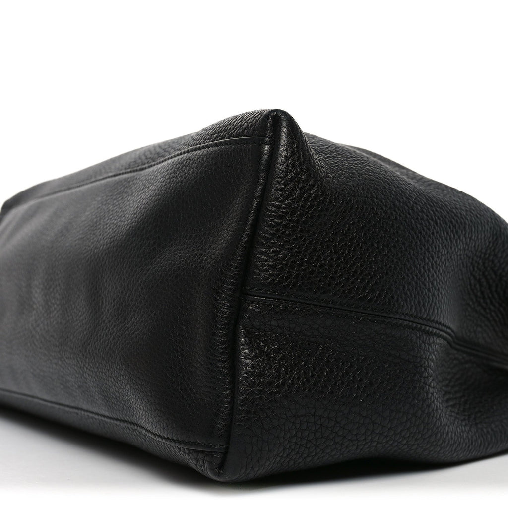 Gucci Pebbled Calfskin Medium Soho Chain Shoulder Bag Black