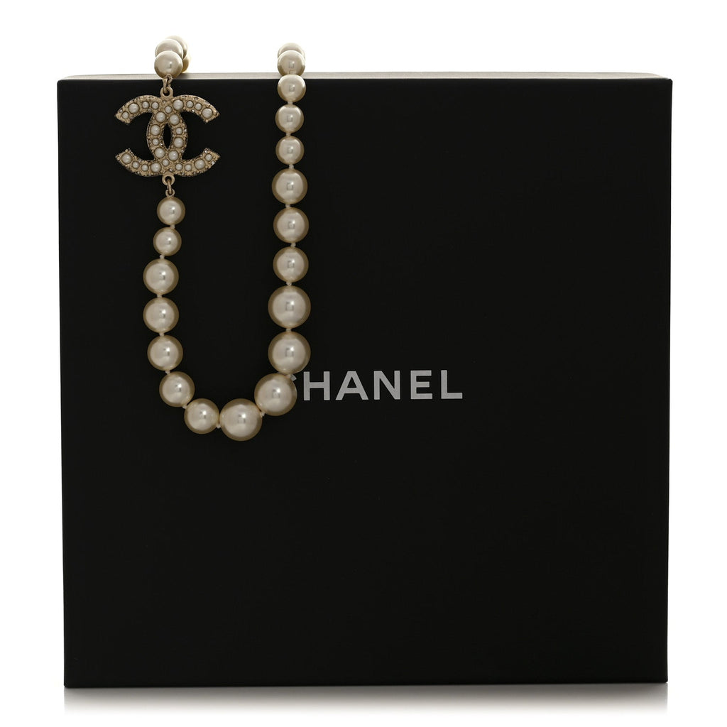 Pearl CC 100th Anniversary Necklace Light Gold