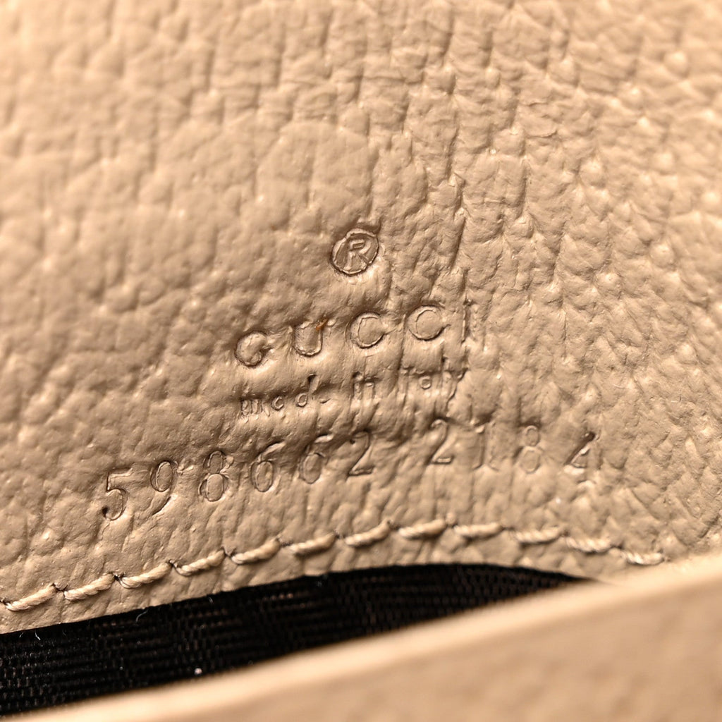 Gucci GG Supreme Monogram Textured Dollar Calfskin Web Ophidia Card Case Wallet Beige Mystic White Oatmeal